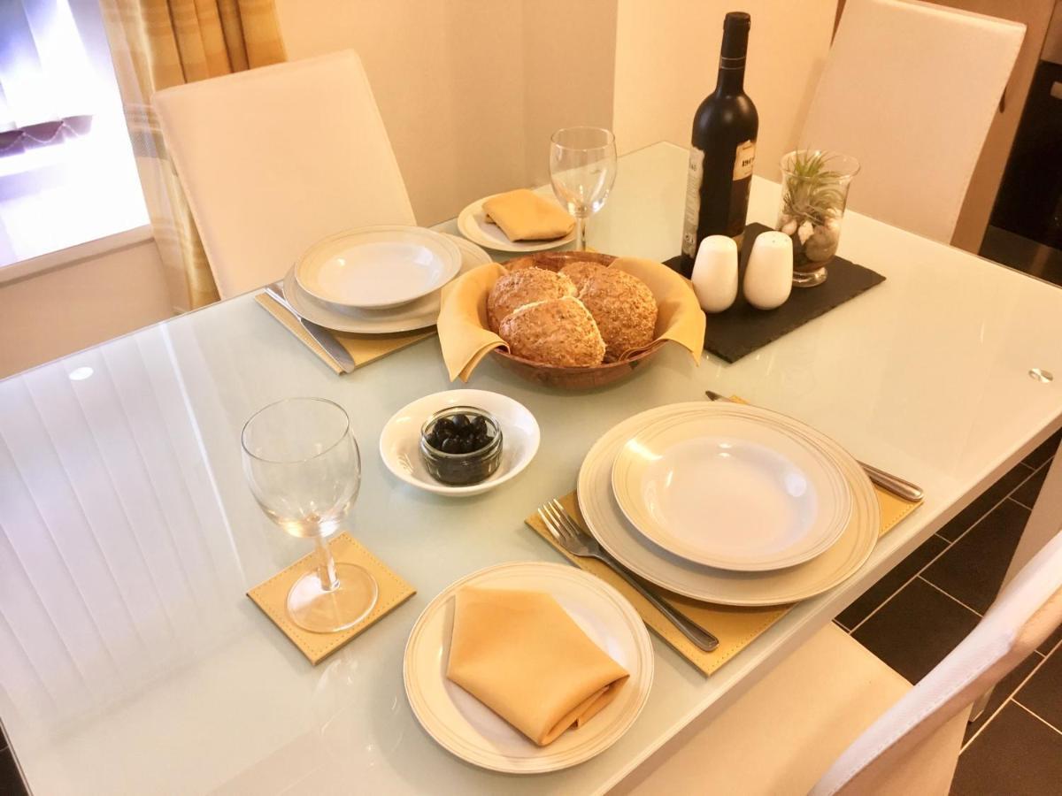 Chapel St Apartments Карнарфон Екстериор снимка